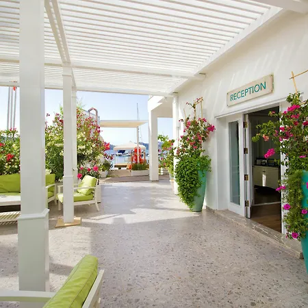 Poseidon Boutique Hotel And Yacht Club Selimiye-2