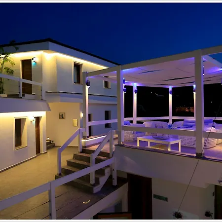Poseidon Boutique Hotel And Yacht Club Selimiye-2